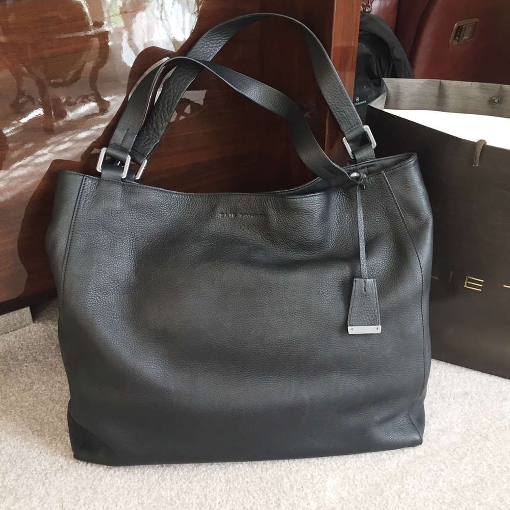 NWT Elie Tahari Chelsea Tote